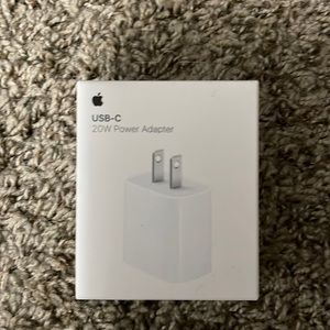 Apple USB-C 20w power adapter